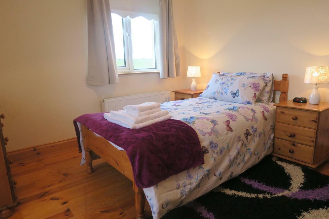 Thistledown - Ballina - Crossmolina - County Mayo - Sleeps 8 - Sister Property To Inglewood المظهر الخارجي الصورة
