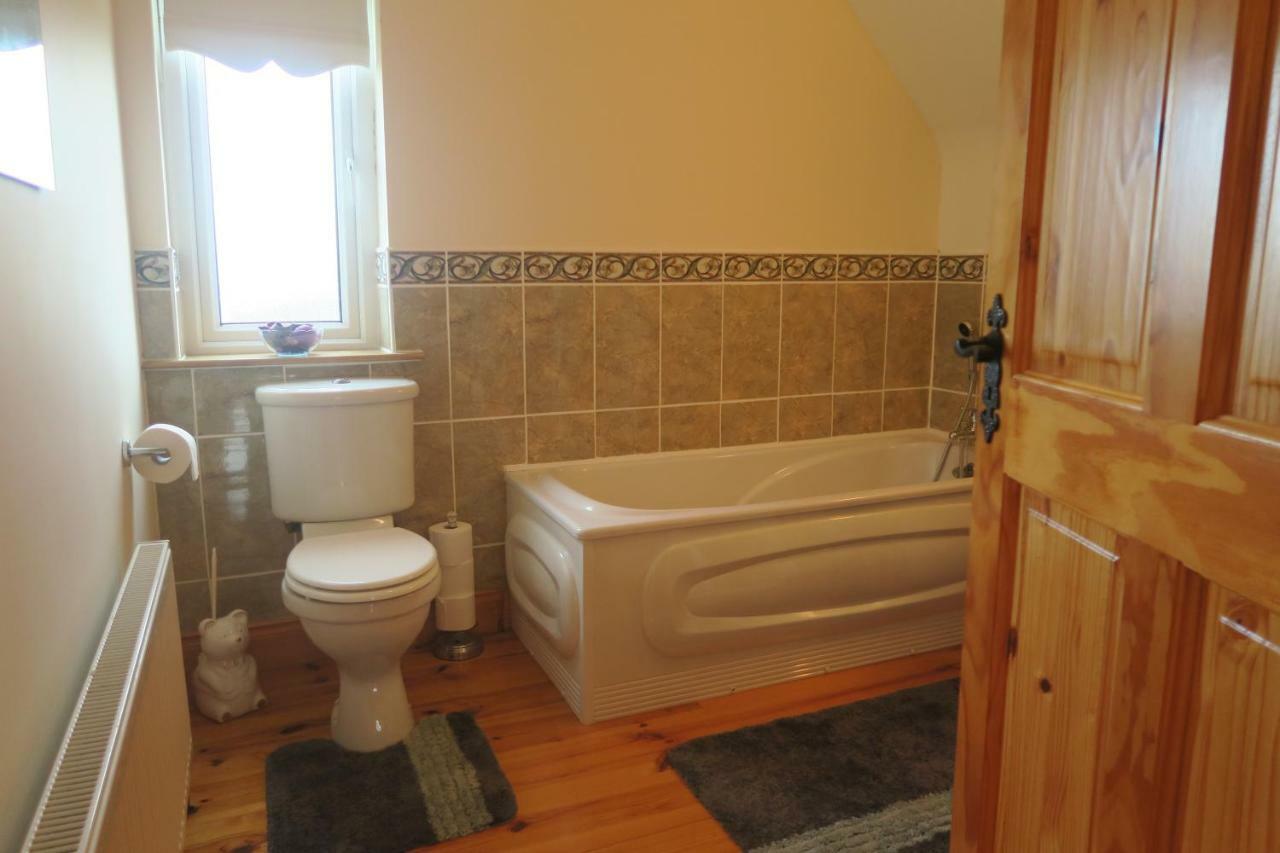 Thistledown - Ballina - Crossmolina - County Mayo - Sleeps 8 - Sister Property To Inglewood المظهر الخارجي الصورة
